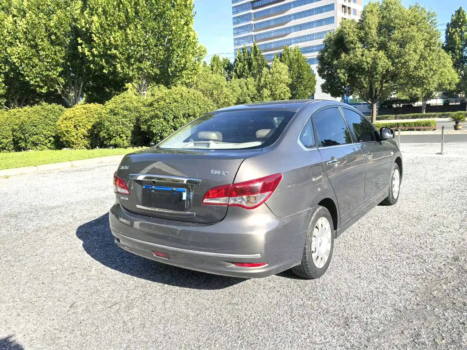Фото 9 - Nissan Sylphy