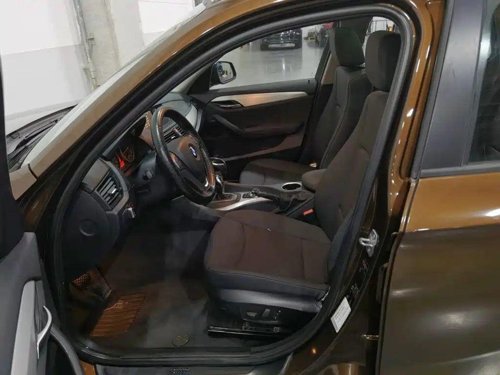 Photo 10 - BMW X1
