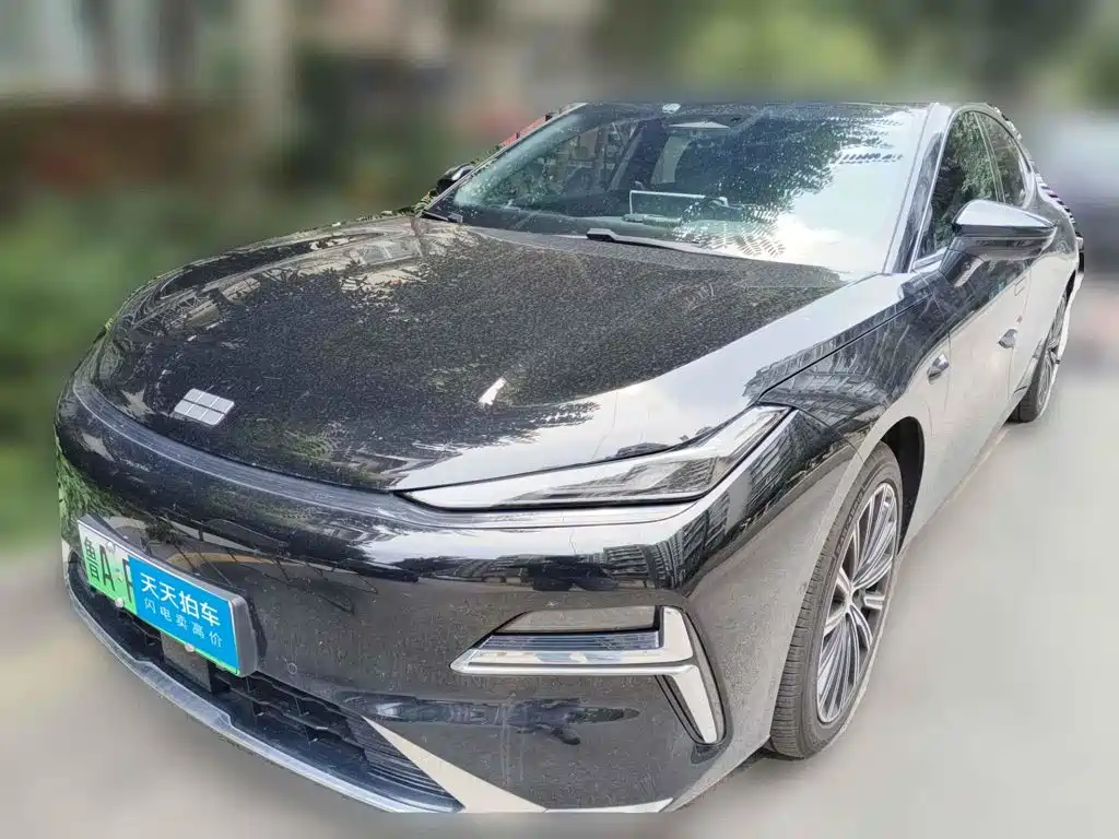  Geely Galaxy Galaxy Xingyao 8 2025 Model 130km EM-i Flagship Edition
