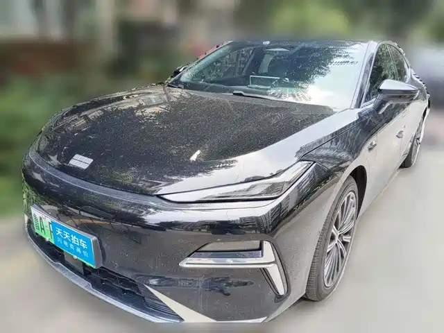 Geely Galaxy Galaxy Xingyao 8 2025