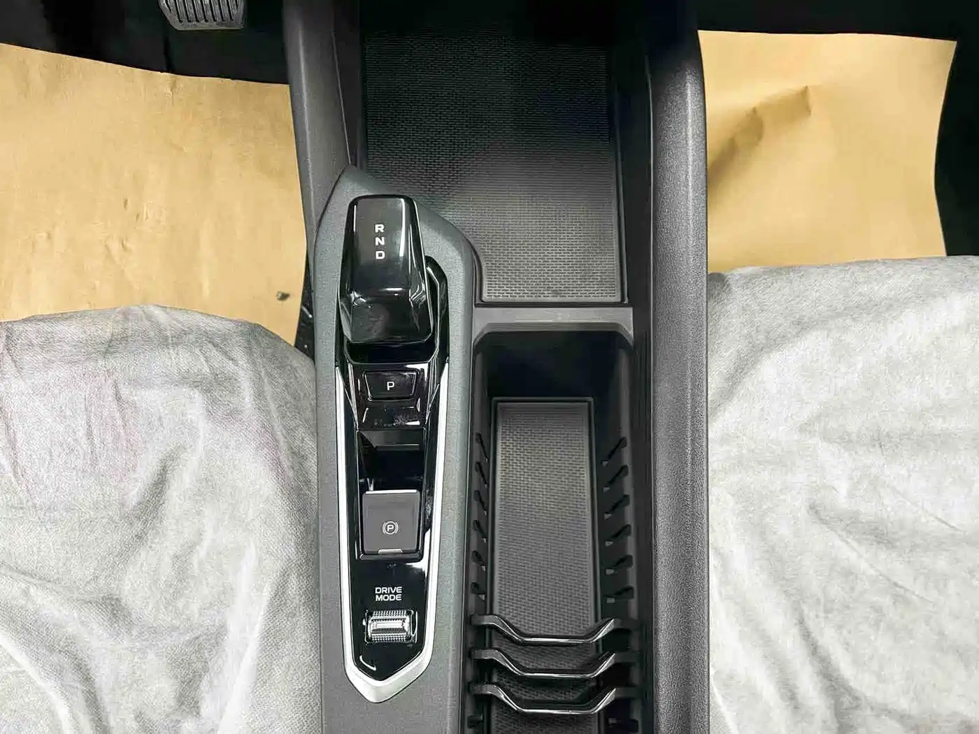 GEELY AUTOMOBILE BINRUI