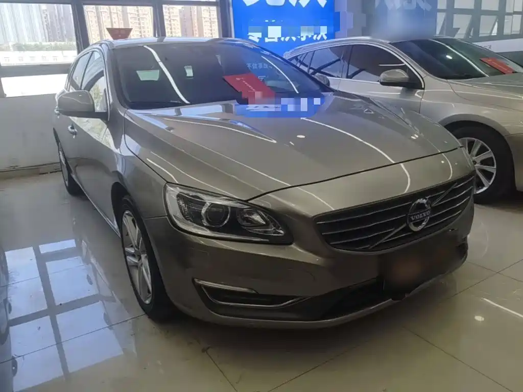 Volvo V60 2017 2014 T5 Wisdom & Elegance