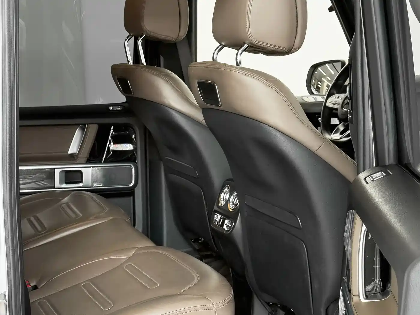 Mercedes-Benz G-Class 2023 G 500 фото 11
