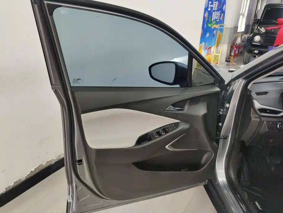 Chevrolet Volando 2023 2020 Mild Hybrid 530T Automatic Sport Edition (5+2 seater)