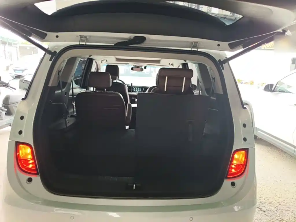 Buick GL6 2018 2018 18T 6-Seater Premium
