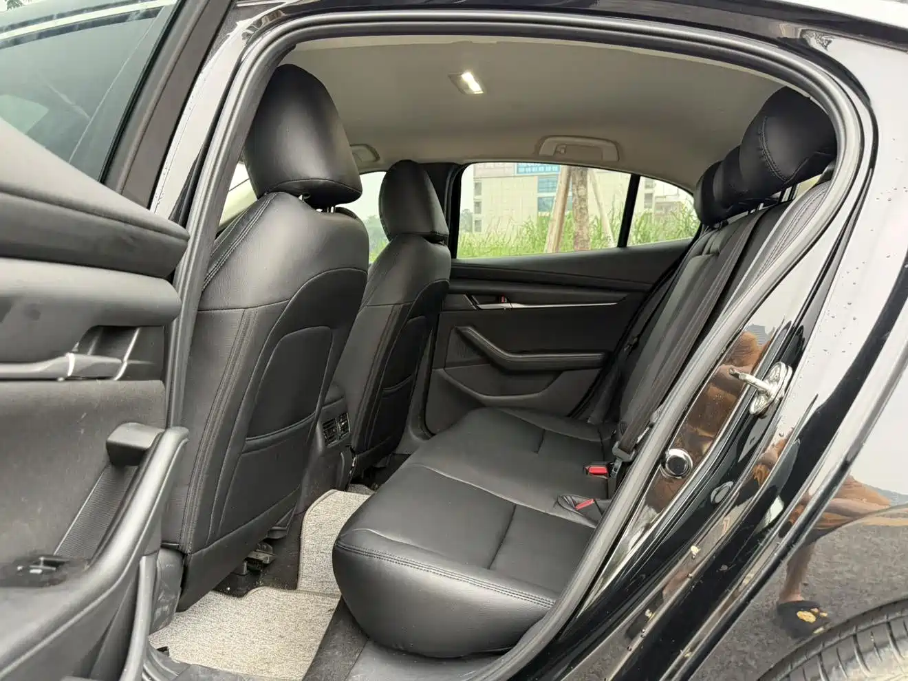 Mazda Mazda3 Axela 2021 1.5L Manual Quality & Beauty фото 10