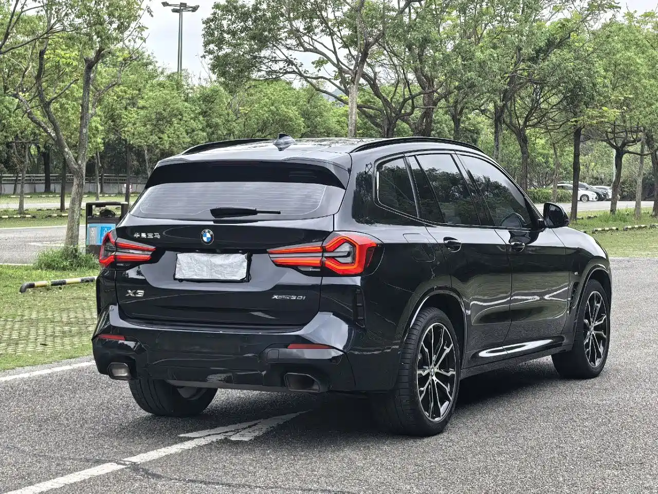 BMW X3 2023 Facelift xDrive30i Leading M Night Package фото 6