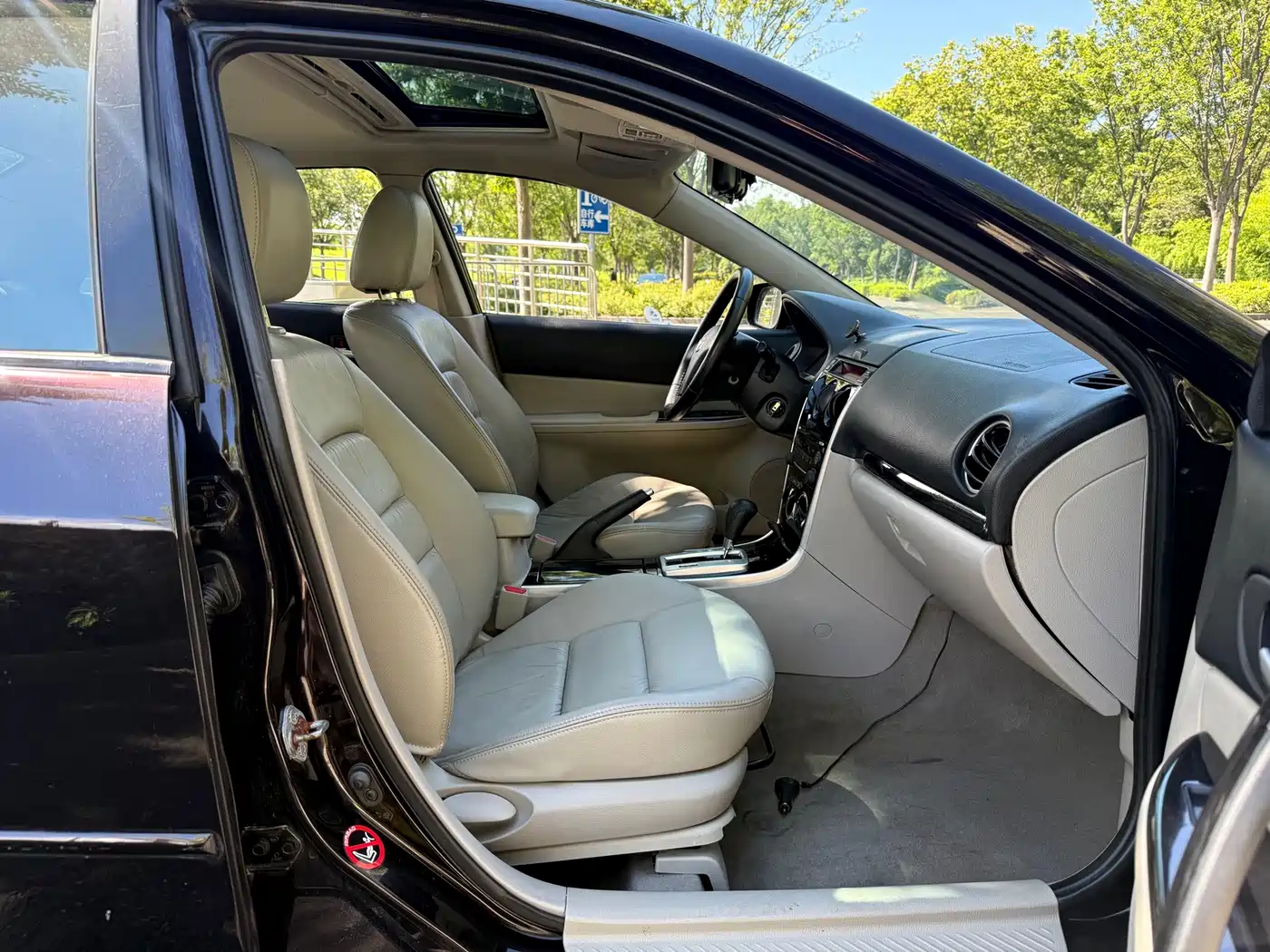 Mazda 6 2010 2011 Model 2.0L Automatic Luxury