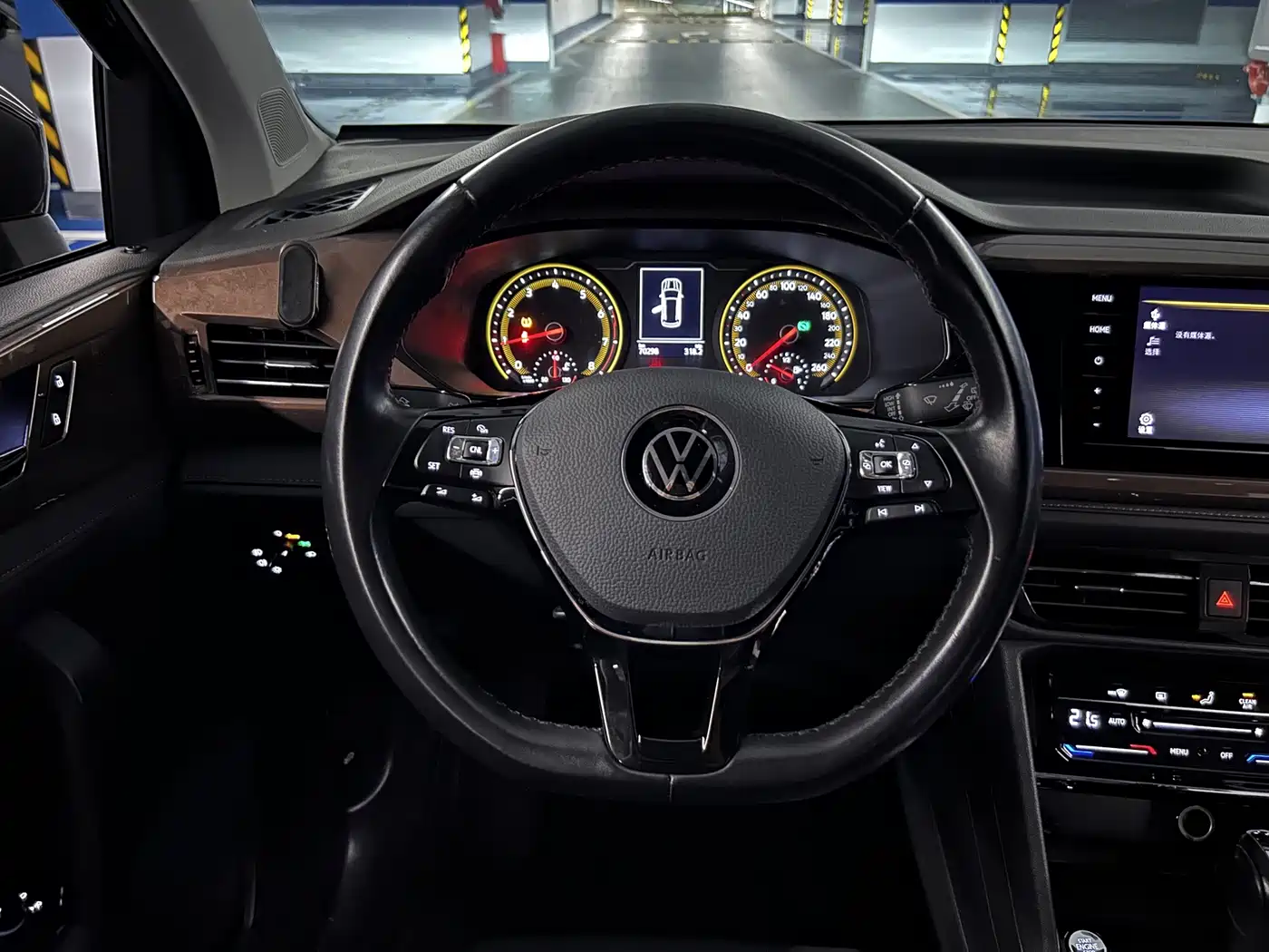Volkswagen Tharu, миниатюра 10