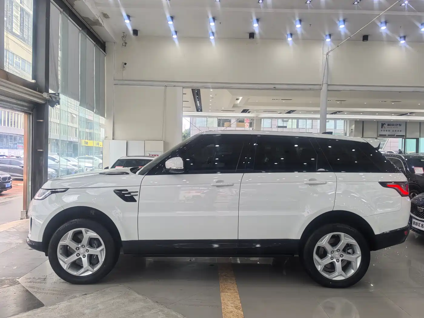 LAND ROVER RANGE ROVER SPORT NEW ENERGY