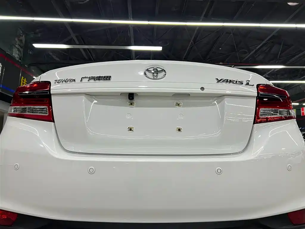 Toyota YARiS L Zhi Xiang 2022 1.5L CVT Leading PLUS Edition фото 17