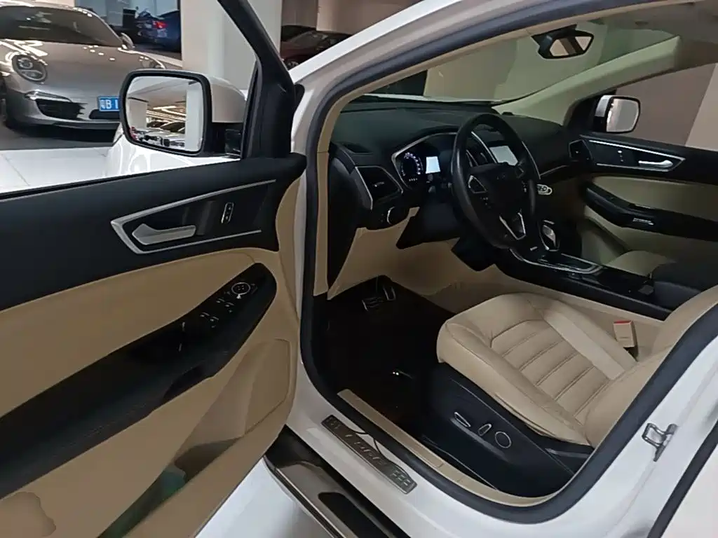 Ford Edge 2015 2015 2.0T GTDi 2WD Luxury