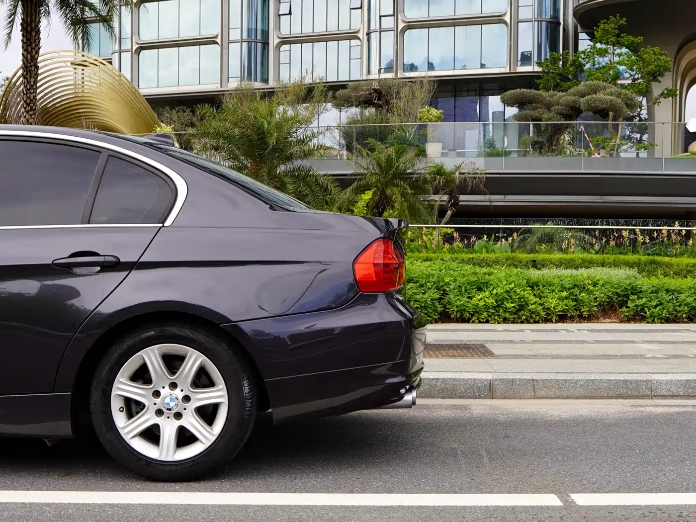 Фото 22 - BMW 3 Series