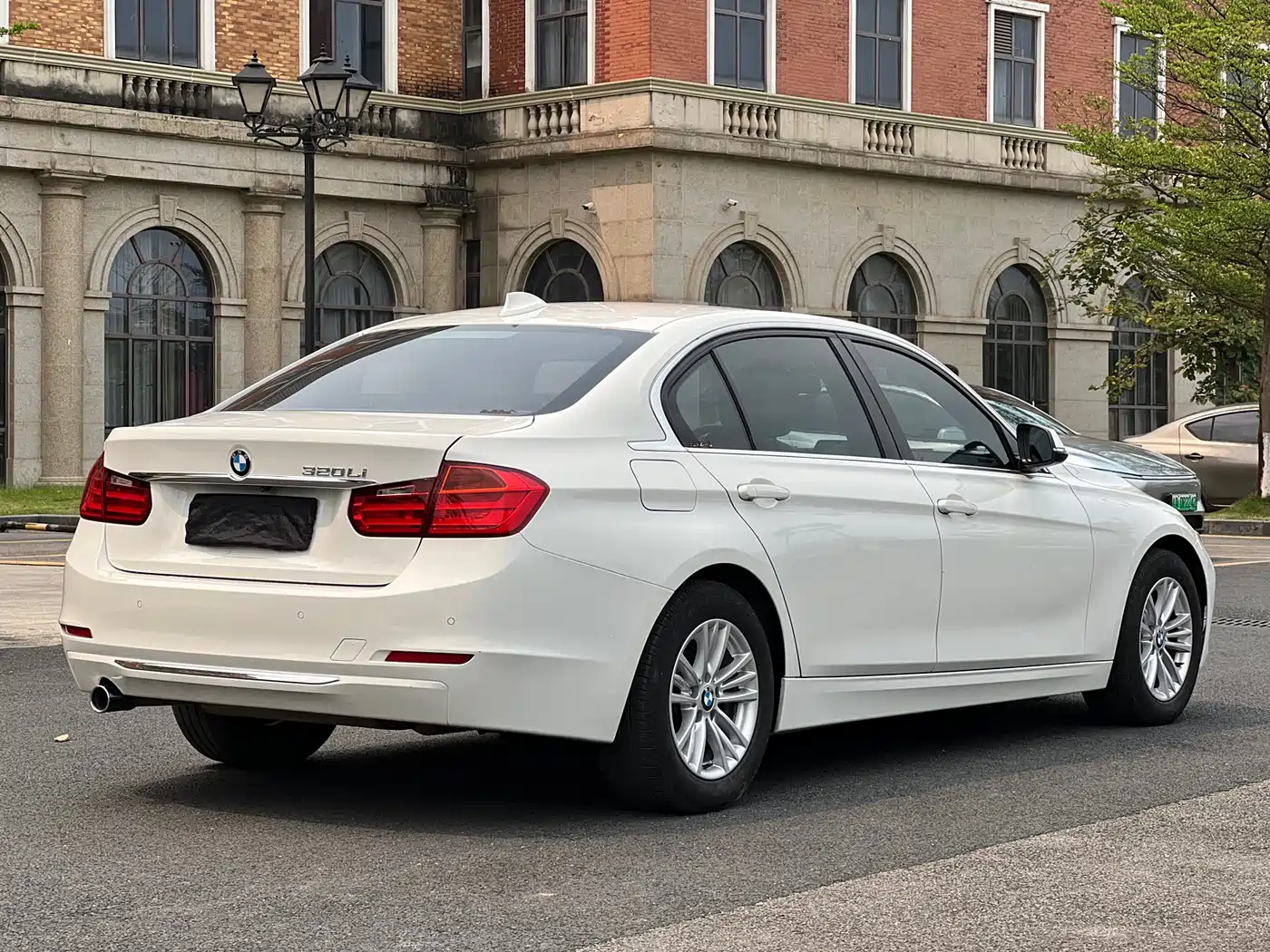 BMW 3 Series 2014 320Li Fashion фото 6
