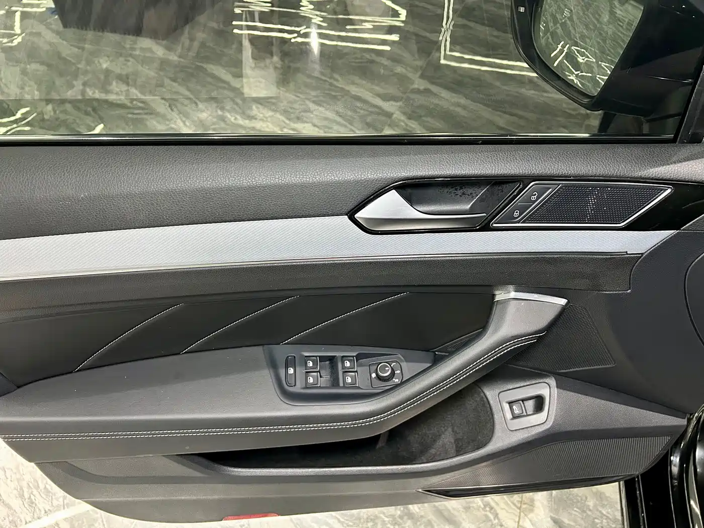 Volkswagen Magotan 2025 Popular Edition 280TSI DSG Comfort фото 21