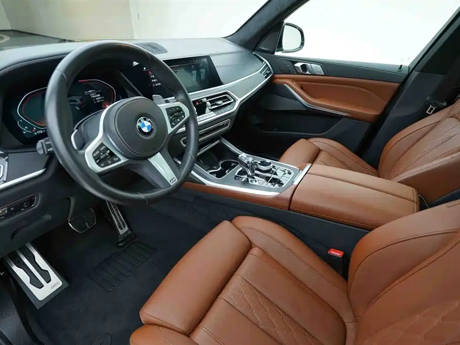 BMW X7 2022 xDrive40i Exclusive M Sport Package фото 10