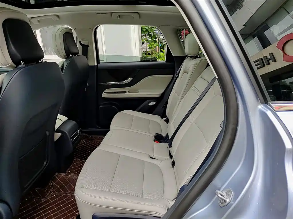 Lincoln Adventurer 2025 2023 2.0T 2WD Zunxiang Edition