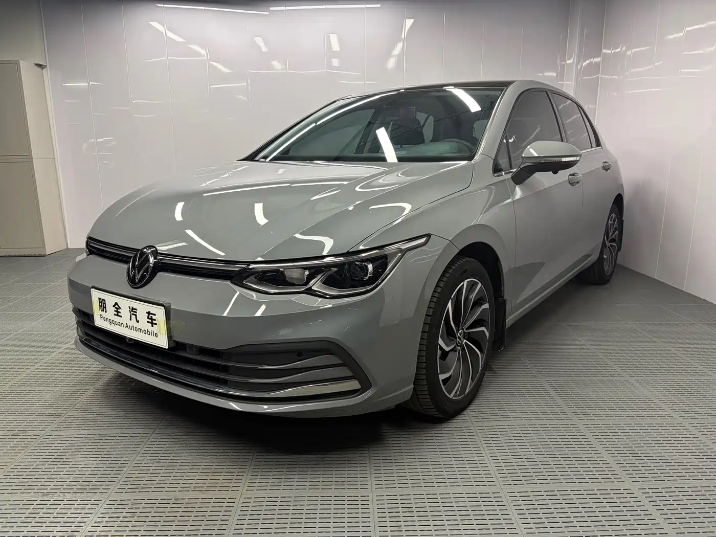 Volkswagen Golf 2023 280TSI DSG Pro