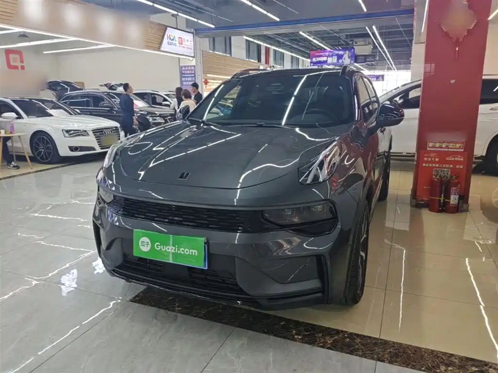 Lynk & Co 01 2023 2.0TD 4WD Halo