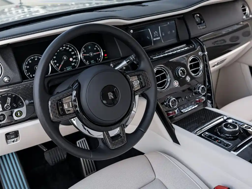 ROLLS-ROYCE CULLINAN