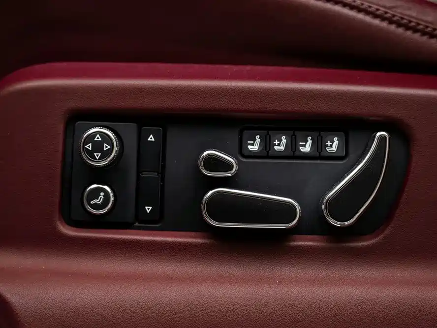Bentley Bentayga 2021 4.0T V8 фото 23