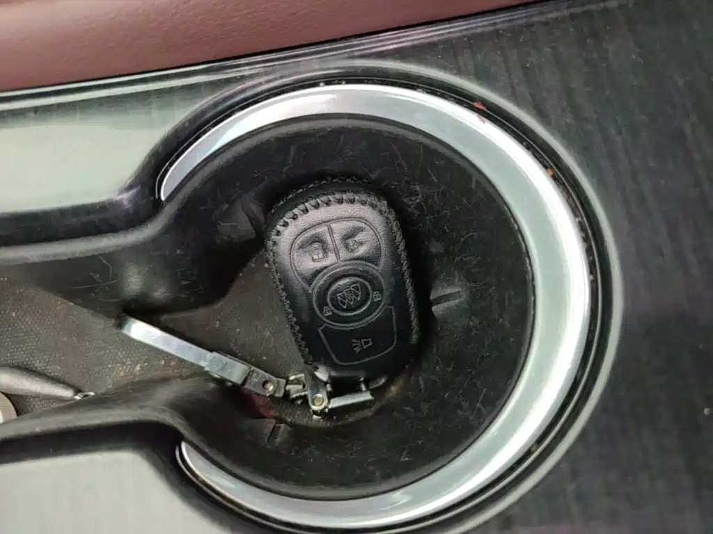 Фото 9 - Buick Envision Plus