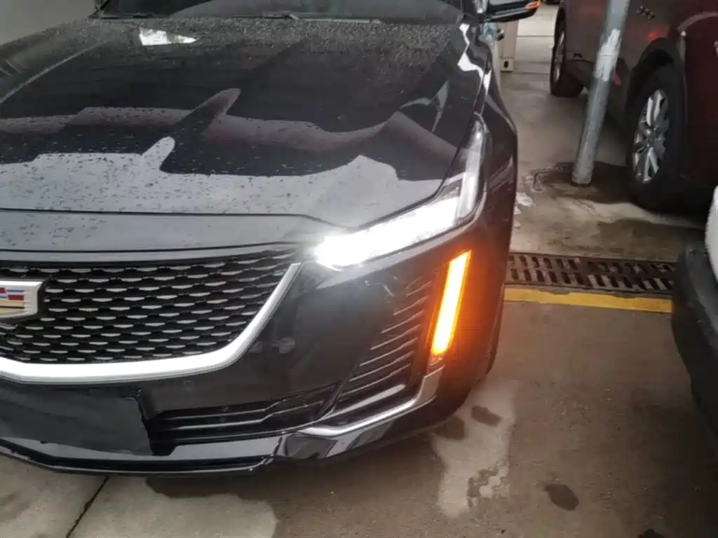 Cadillac CT5 2022 28T Luxury (Standard) фото 24