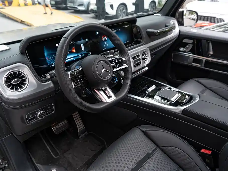MERCEDES-BENZ G-CLASS AMG