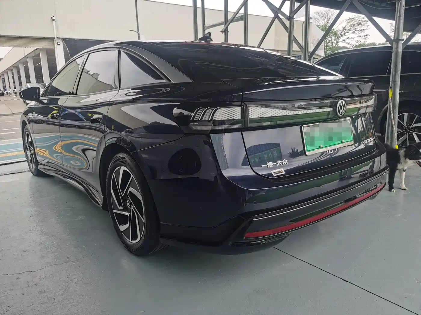 VOLKSWAGEN ID.7 VIZZION