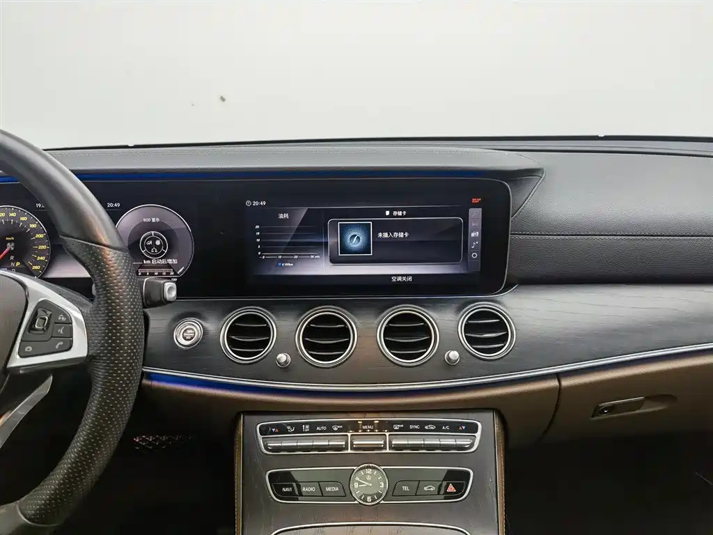 Mercedes-Benz E-Class 2018 Facelift E 300 L Sport Luxury фото 12