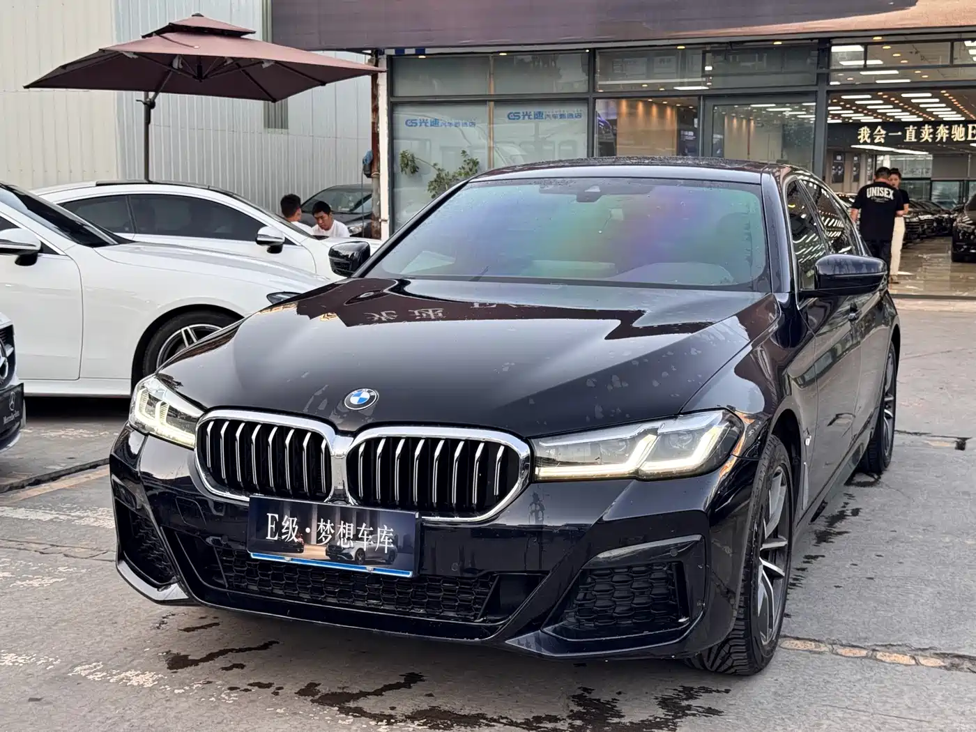 BMW 5-SERIES
