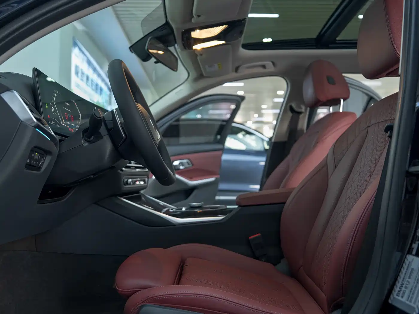 BMW 3 Series 2023 325Li M Sport Package фото 12