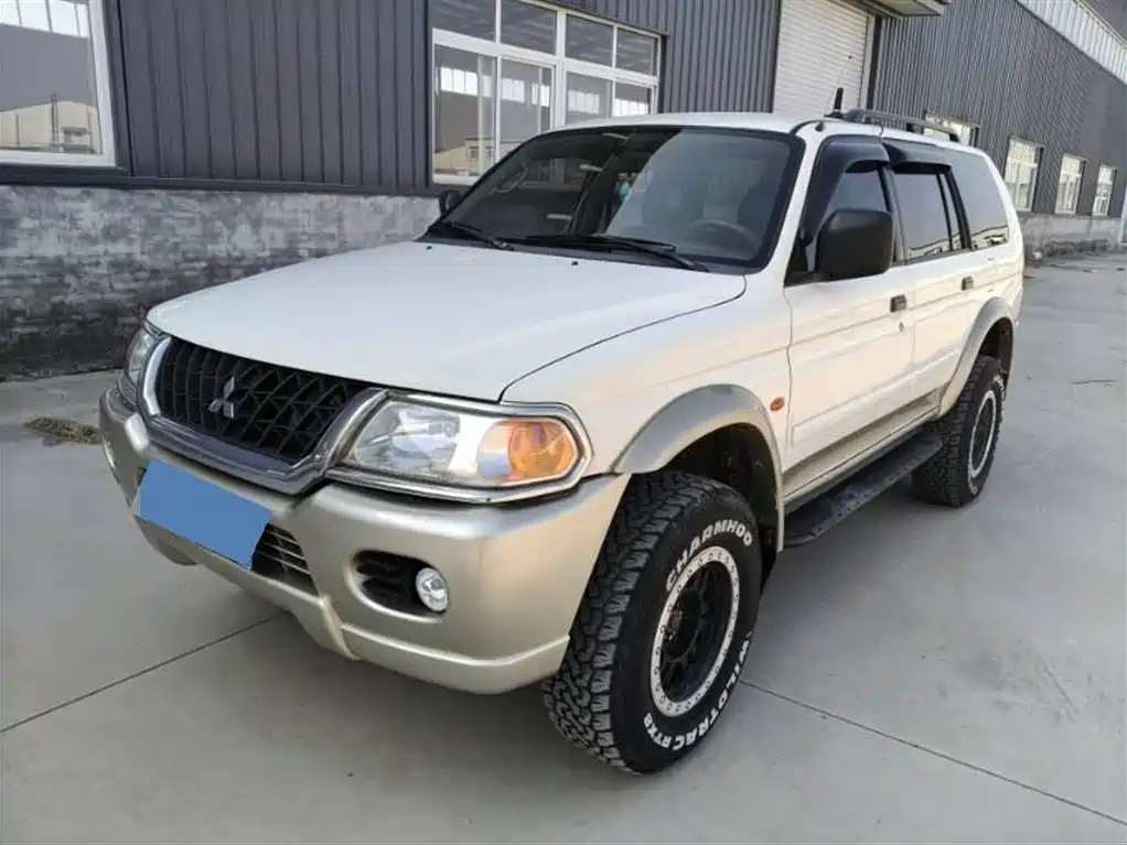 Mitsubishi Pajero Sport