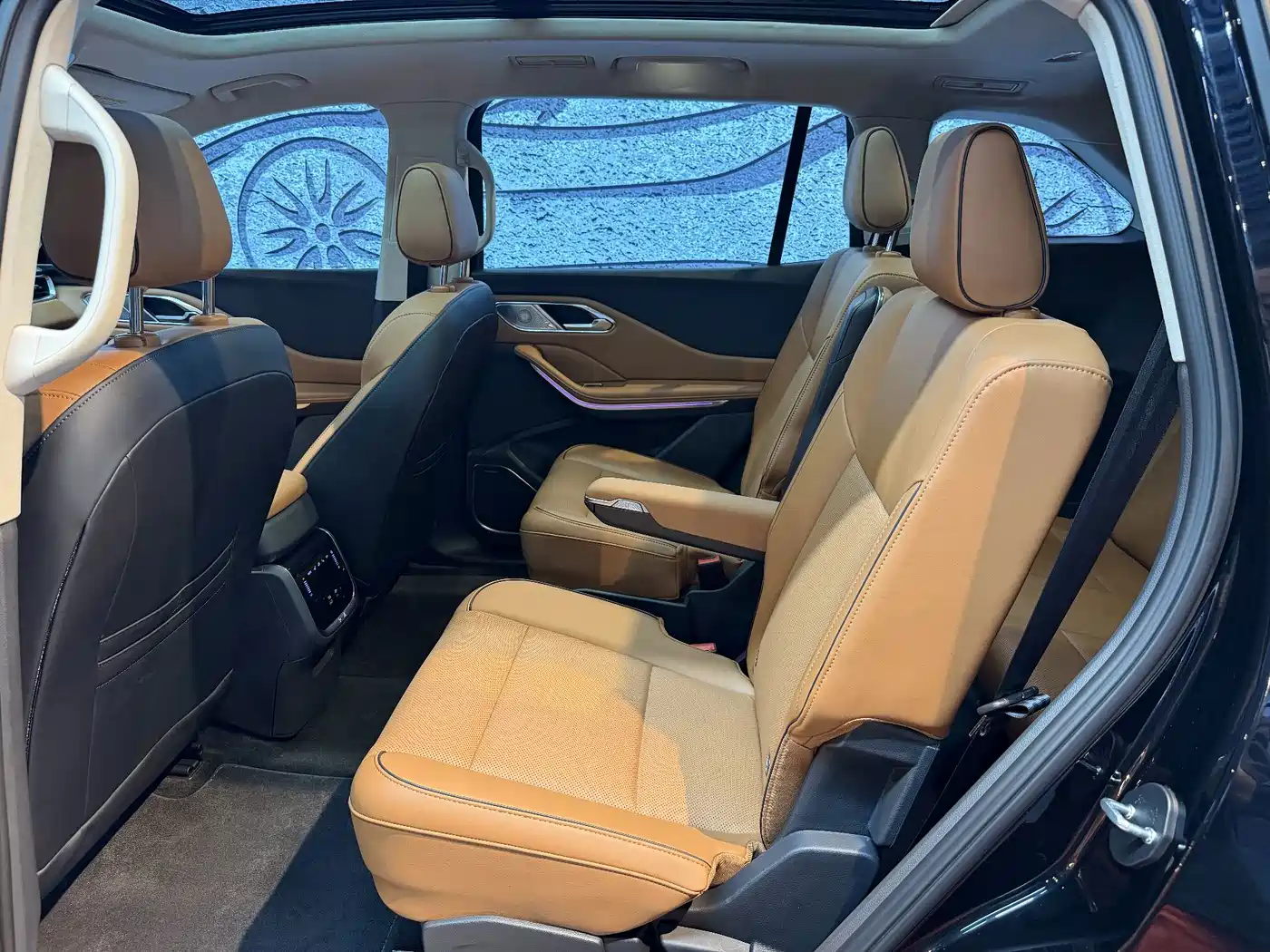 Hongqi HS7 PHEV 2025 2025 2.0T PHEV 4WD 6-Seater Commemorative Edition