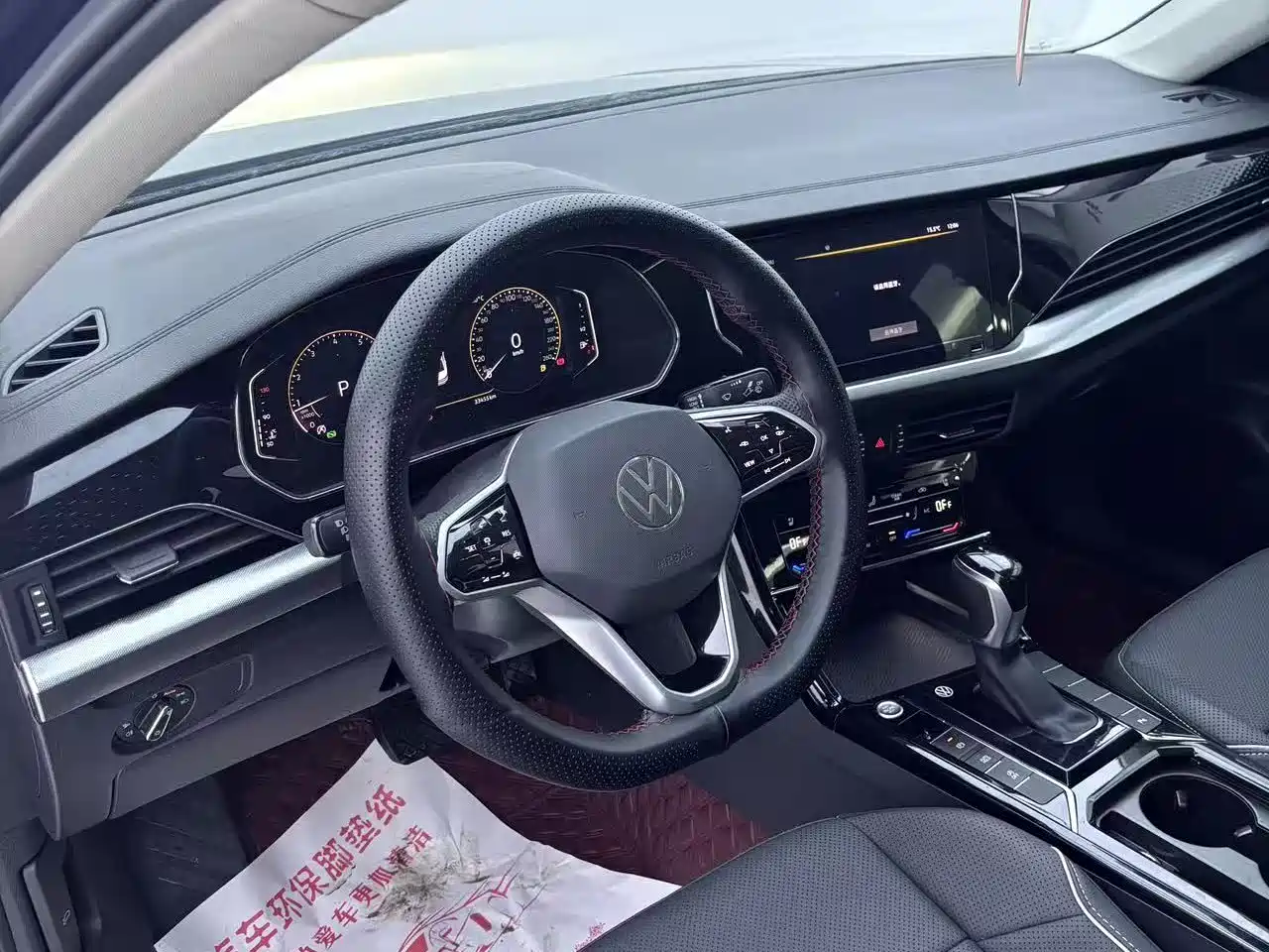 Volkswagen Passat 2024 330TSI Elite Edition фото 12