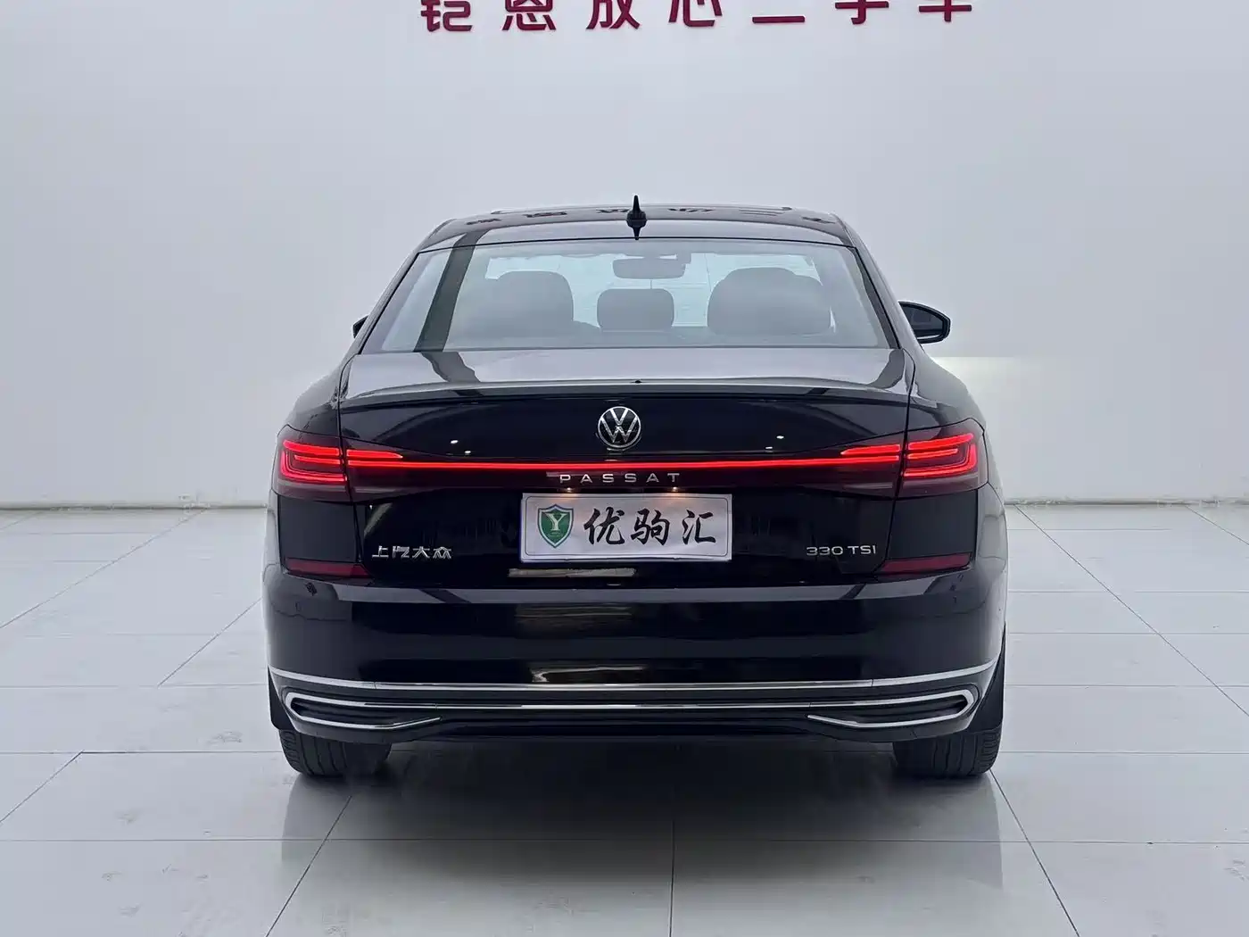 Volkswagen Passat 2024 330TSI Elite Edition фото 4
