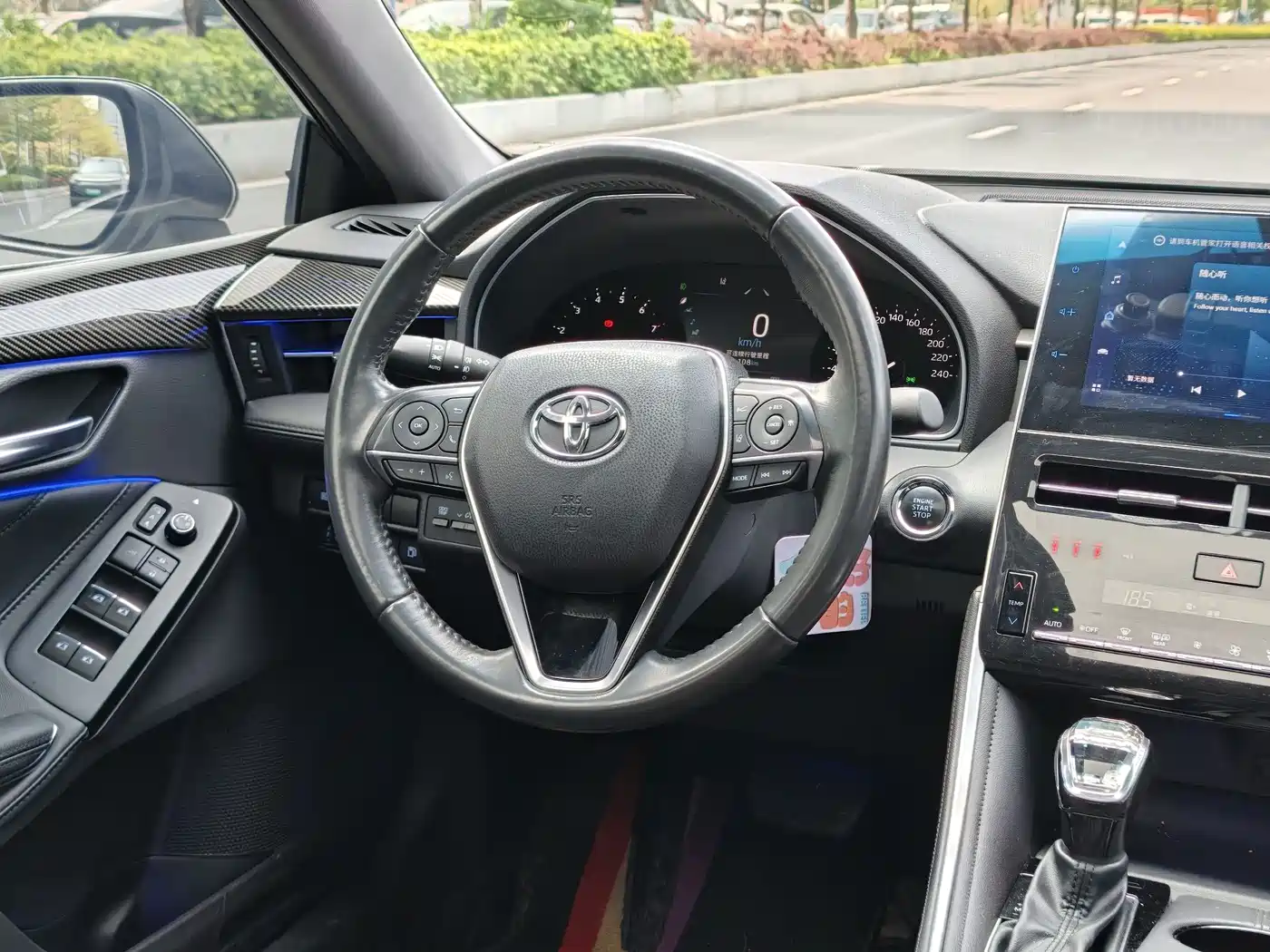 Toyota Avalon 2022 2.0L Luxury Edition фото 7