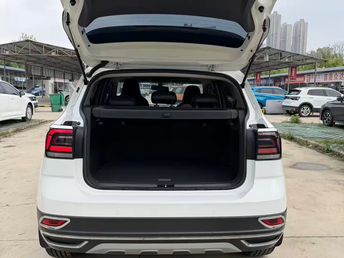 Volkswagen T-Cross 2019 280TSI DSG Luxury Edition фото 15
