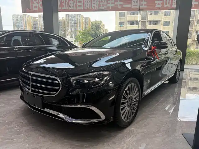 Mercedes-Benz E-Class 2021