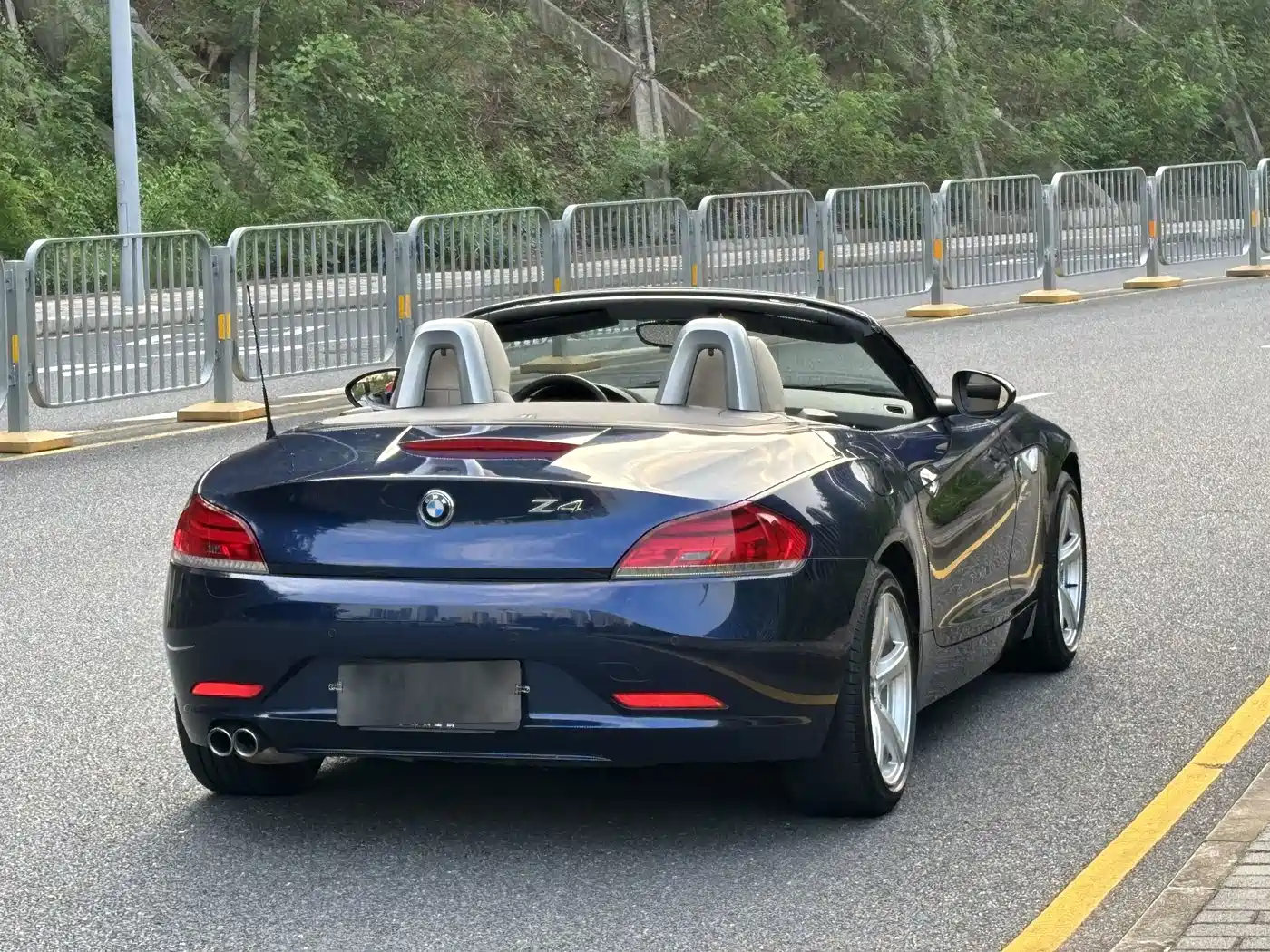 BMW Z4 2012 2012 sDrive20i Leading