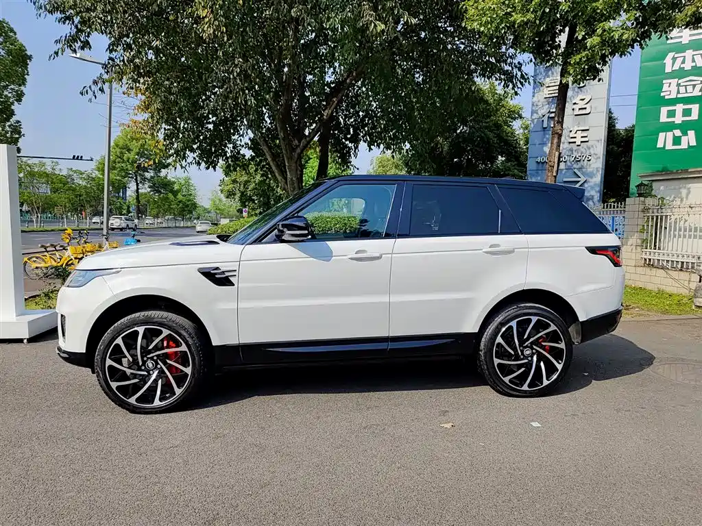 Land Rover Range Rover Sport PHEV 2018 Model P400e фото 3