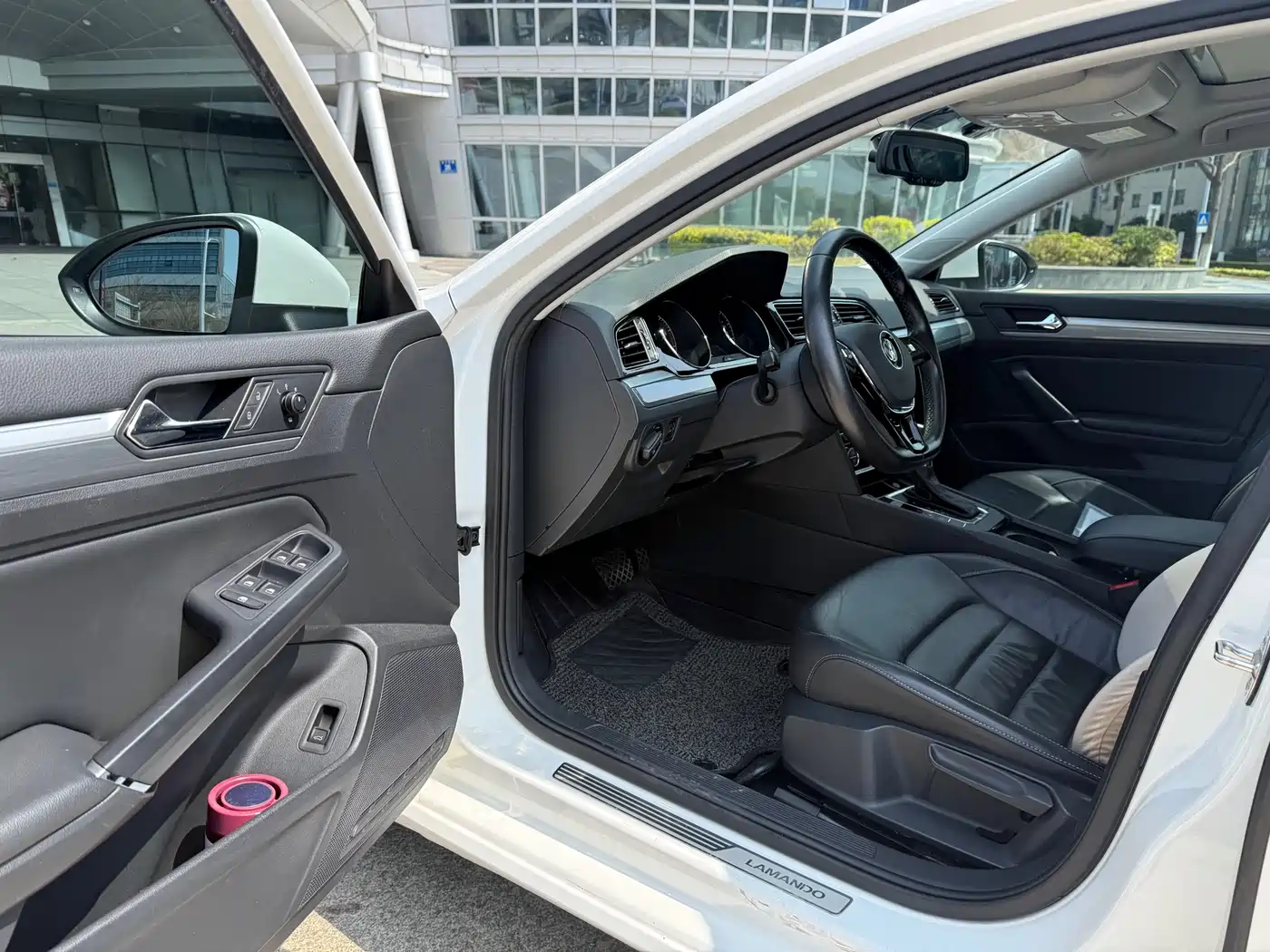 Volkswagen Lamando 2015 280TSI DSG Comfort фото 7
