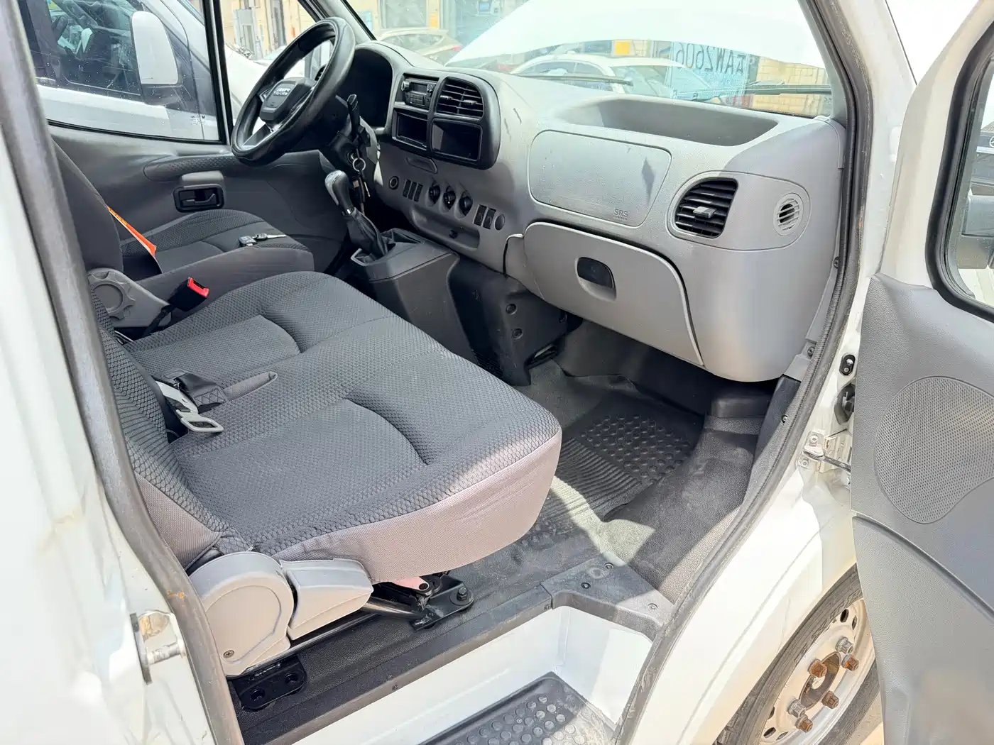 Jiangling Tesun 2020 2019 2.8T Commercial Short Wheelbase Medium Roof 6-Seater China VI JX493