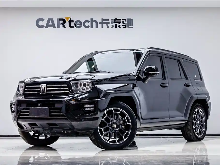 TANK TANK 700 NEW ENERGY