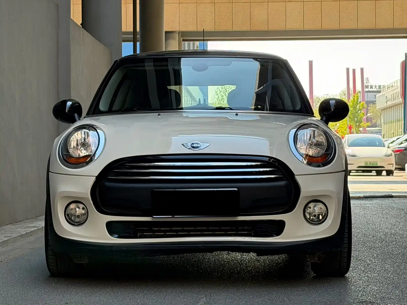 MINI 2014 1.2T ONE фото 2