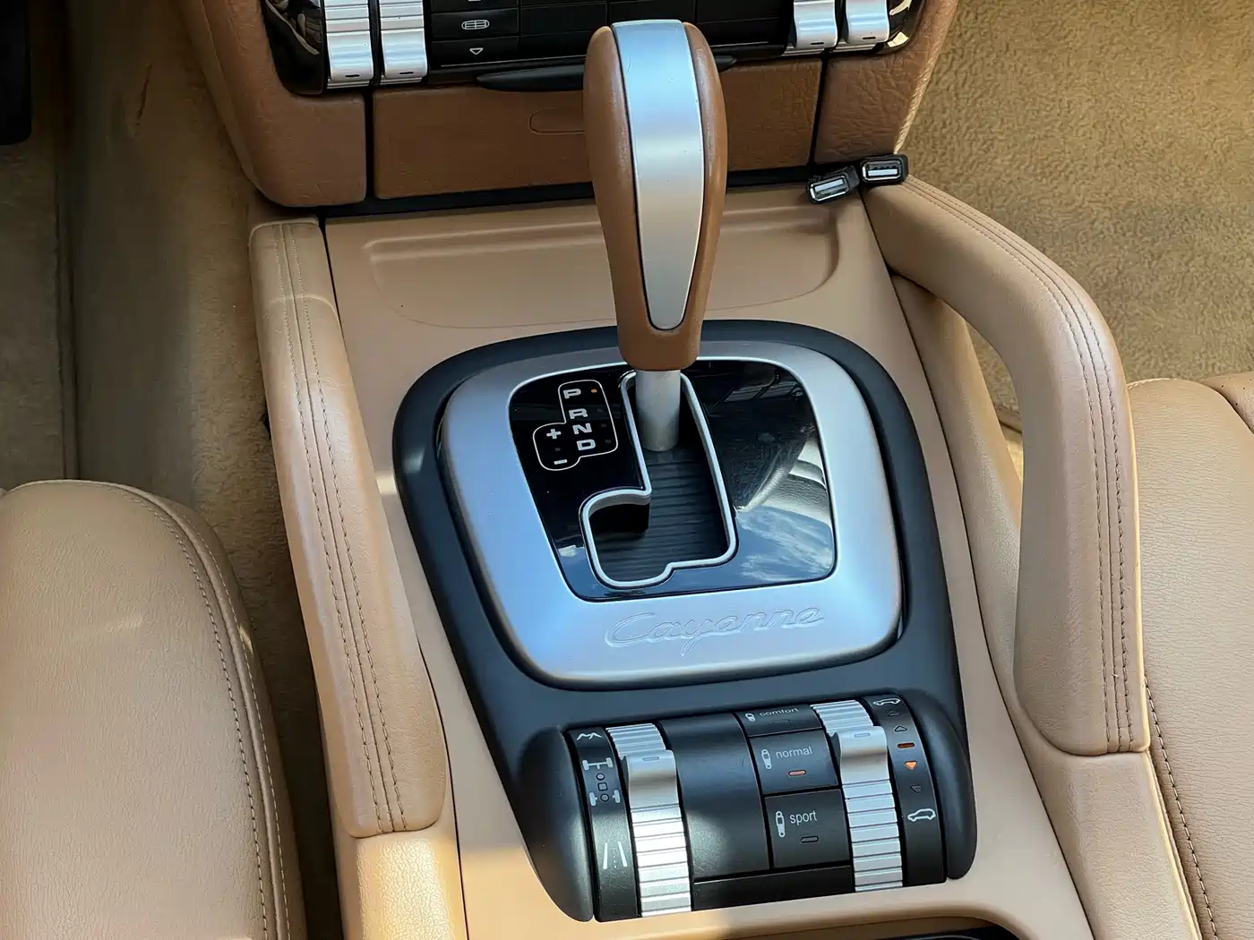 Porsche Cayenne 2007 2006 Cayenne 3.2L AT
