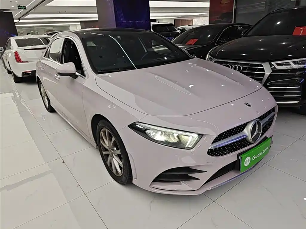 Mercedes-Benz A-Class 2022 Facelift A 200 L Sport Sedan Fashion Style фото 4