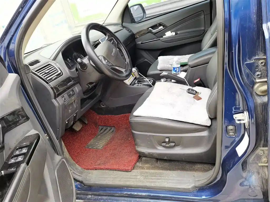 Isuzu Lingtuo 2022 2020 2.5T 4WD Automatic Flagship Edition China VI JE4D25Q6A