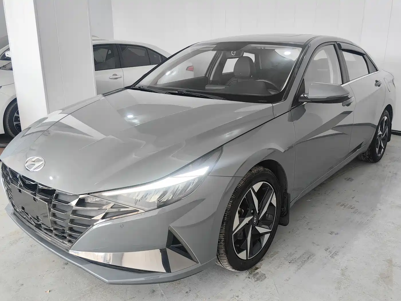 Hyundai Elantra 2021 1.5L CVT GLX Elite Edition
