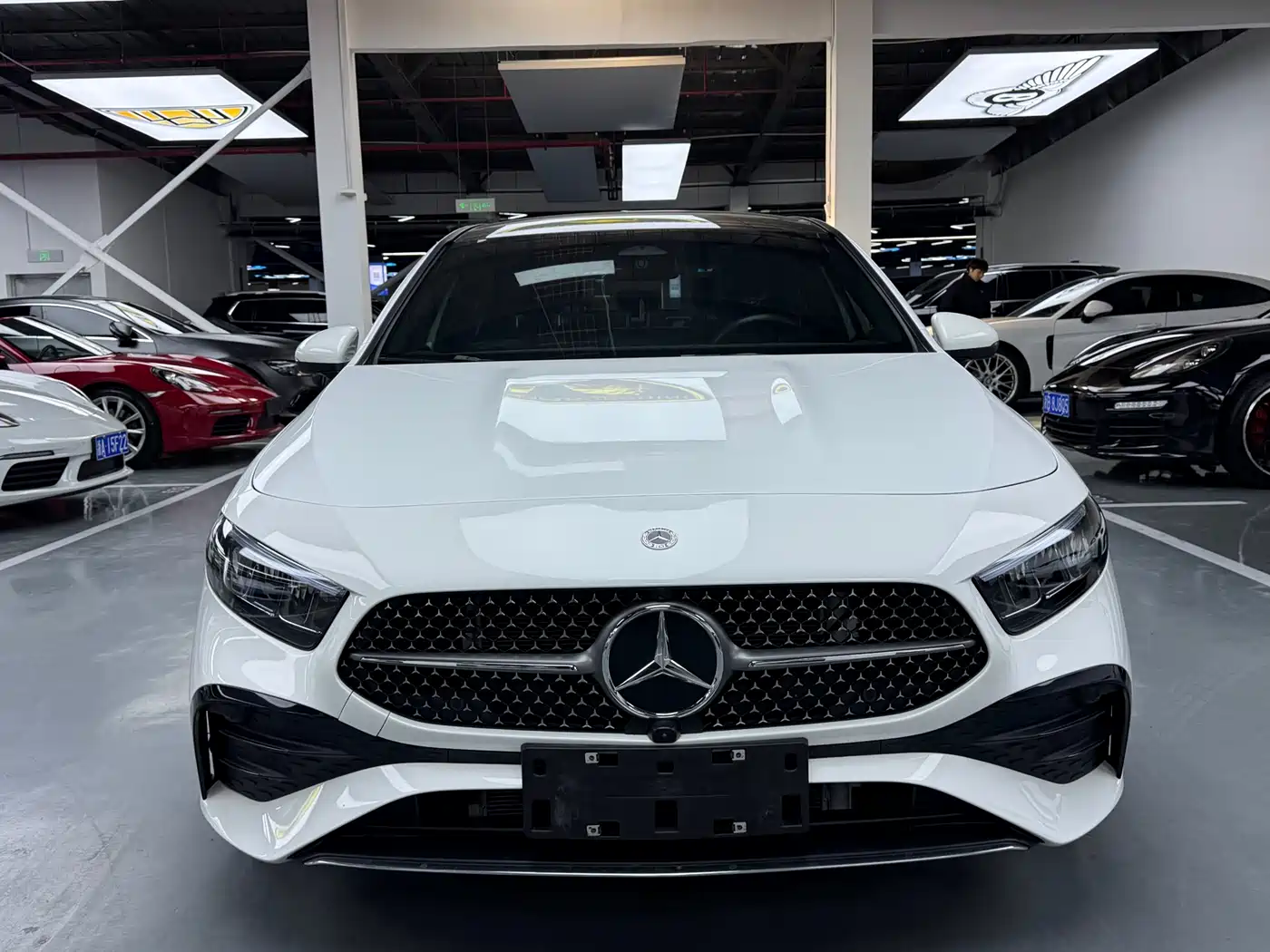 Mercedes-Benz A-Class 2023 A 200 L Fashion фото 2